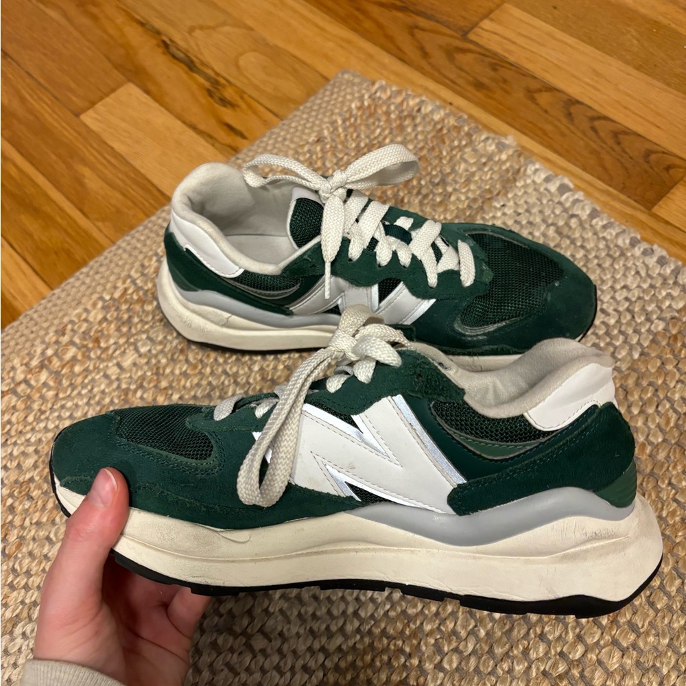 Green New Balance 5740